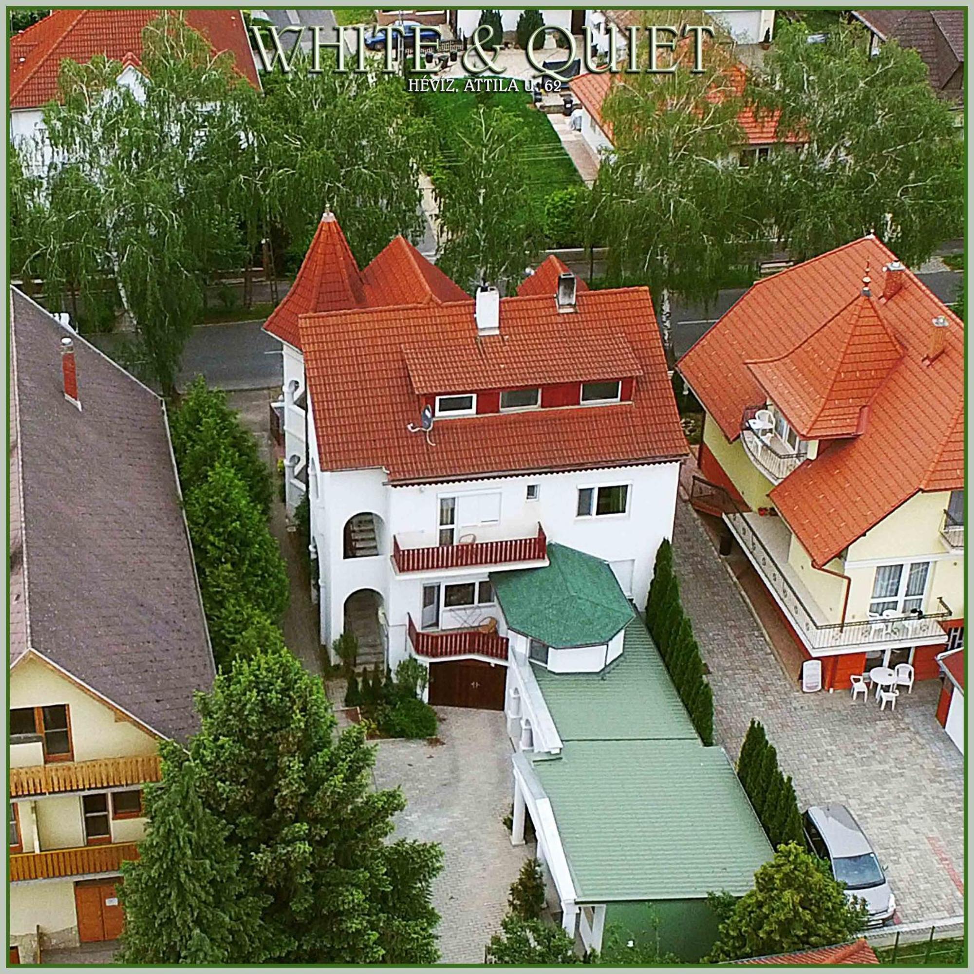 White & Quiet Apartment House Hévíz Eksteriør billede